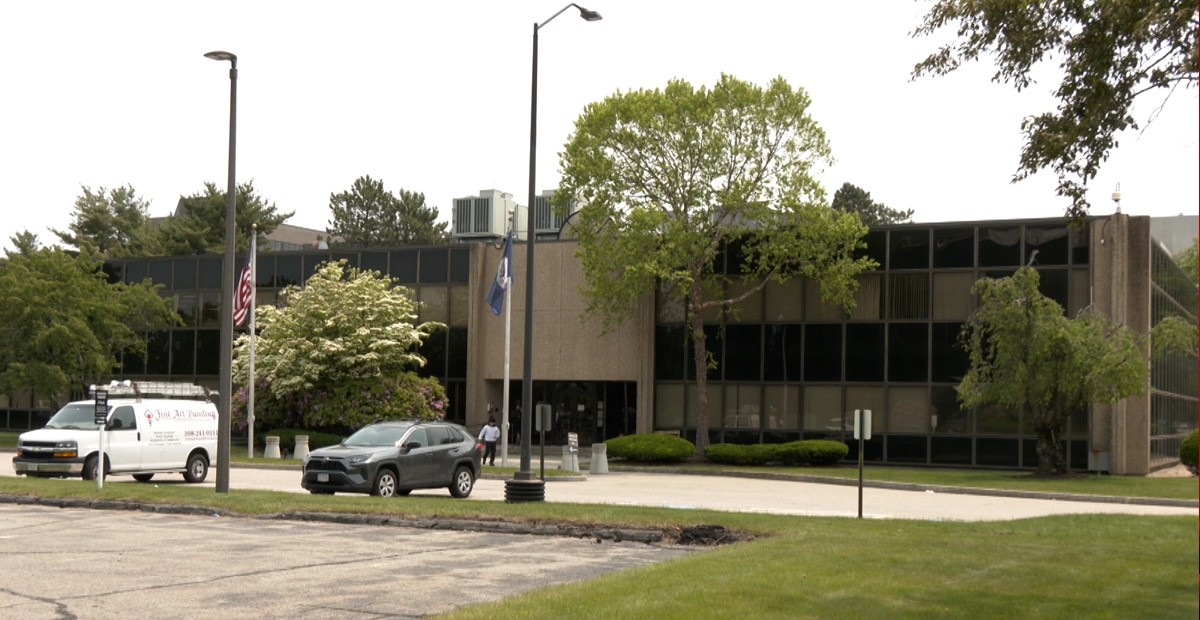 Select Board Makes Statement on ICE Facility