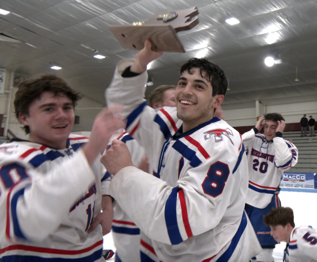 Red Devil Roundup: Hockey Reaches Final Four, Basketball Finishes Elite 8 Run 1 giacomo fixed
